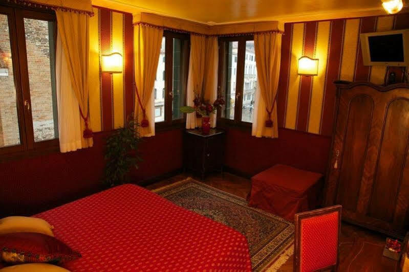 Hotel Ca' Morosini 1 & 2 Wenecja Zewnętrze zdjęcie